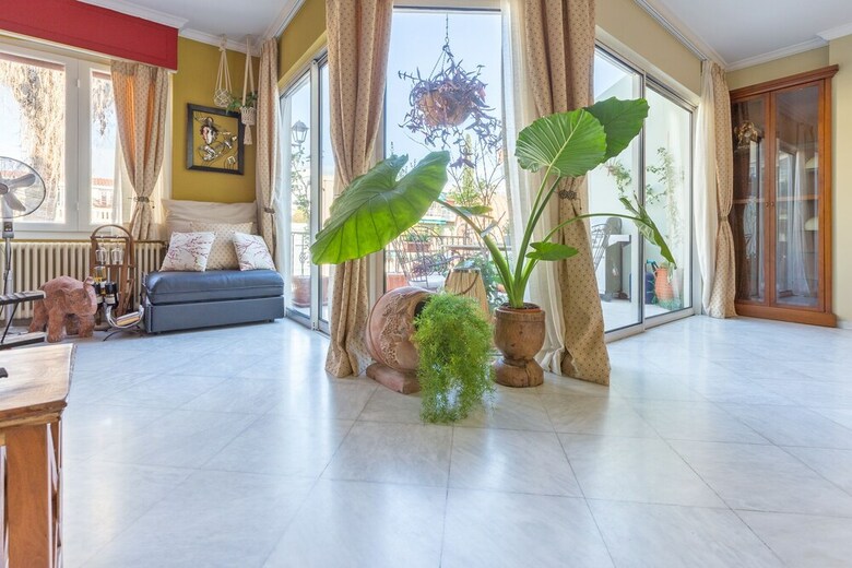 Apartamentos Sunny Luxurious 2br 2ba Apt In Athens