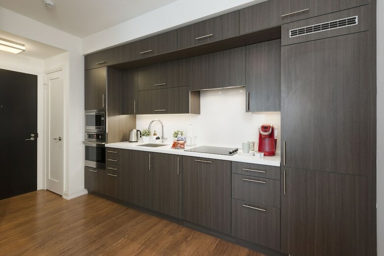 Hotel Metropolis Suites - Yonge Sheppard