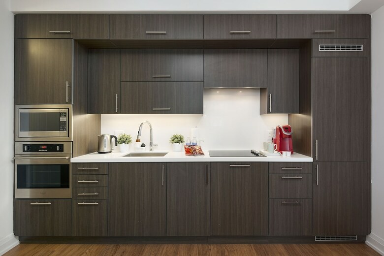 Hotel Metropolis Suites - Yonge Sheppard