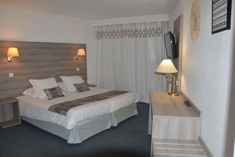 Hotel Albizzia