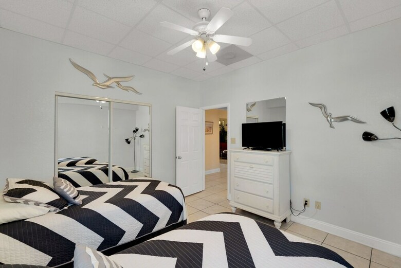 Sans Souci Unit 401 - Two Bedroom Condo