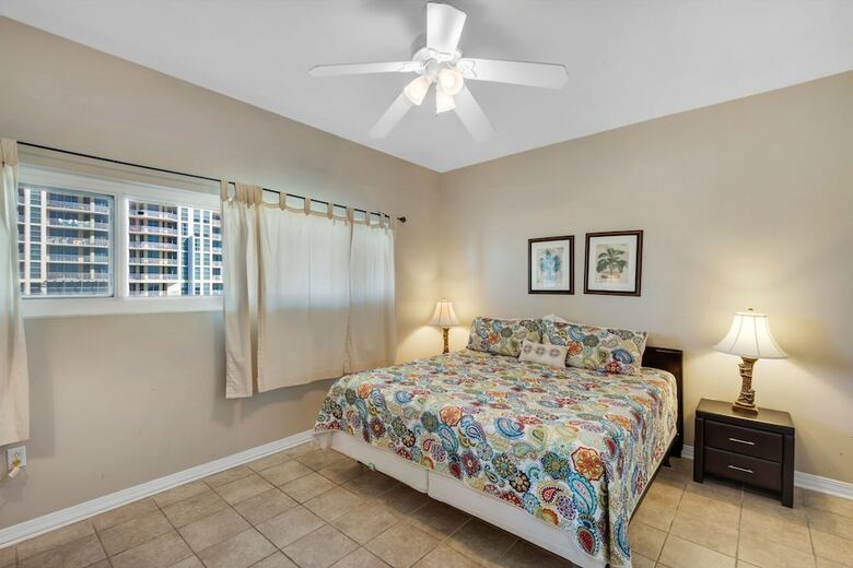 Seahorse Unit K - One Bedroom Condo