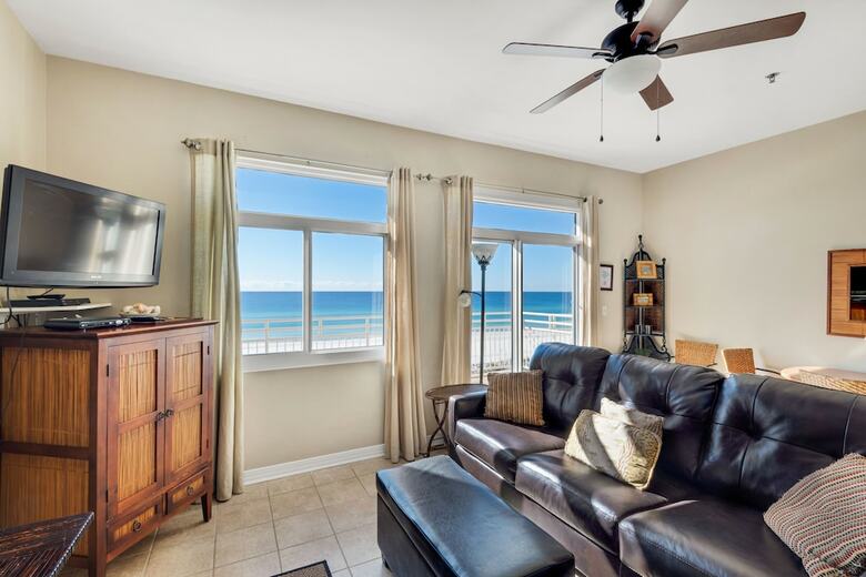 Seahorse Unit K - One Bedroom Condo