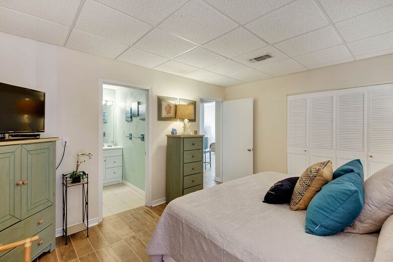Sans Souci Unit 207 - One Bedroom Condo