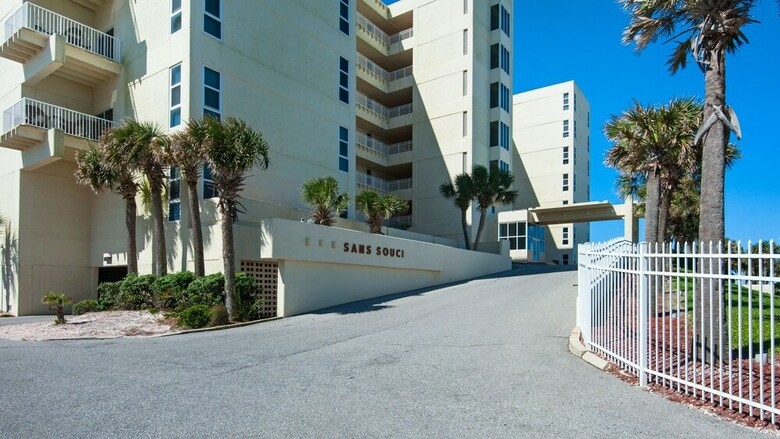 Sans Souci Unit 207 - One Bedroom Condo