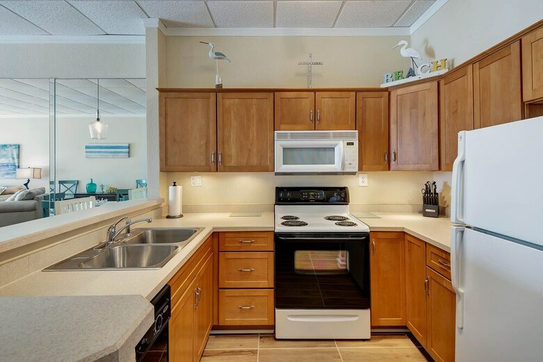 Sans Souci Unit 207 - One Bedroom Condo