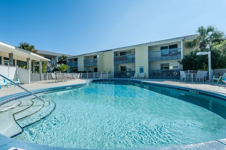 Villas On The Gulf Unit F2 - Two Bedroom Condo