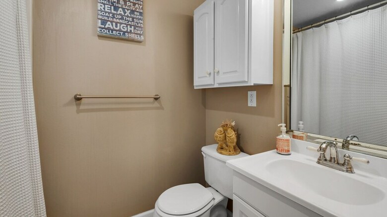 Seahorse Unit D - Three Bedroom Condo