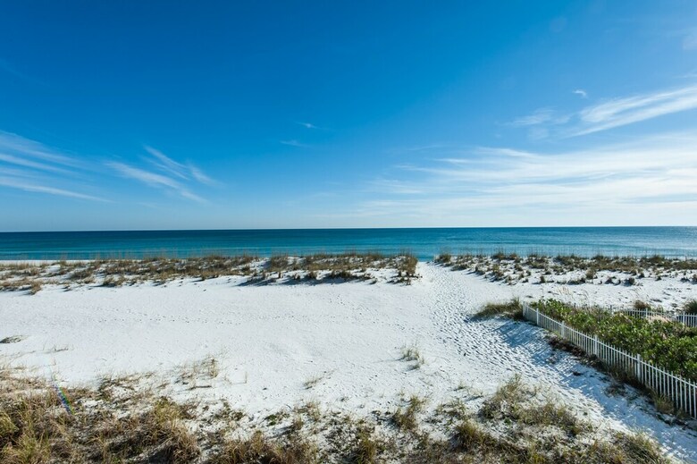 Seahorse Unit D - Three Bedroom Condo