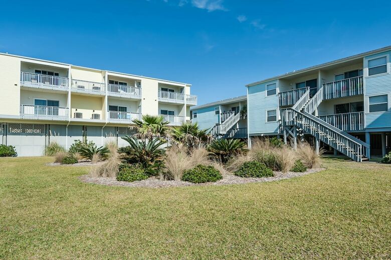 Villas On The Gulf Unit K1 - One Bedroom Condo