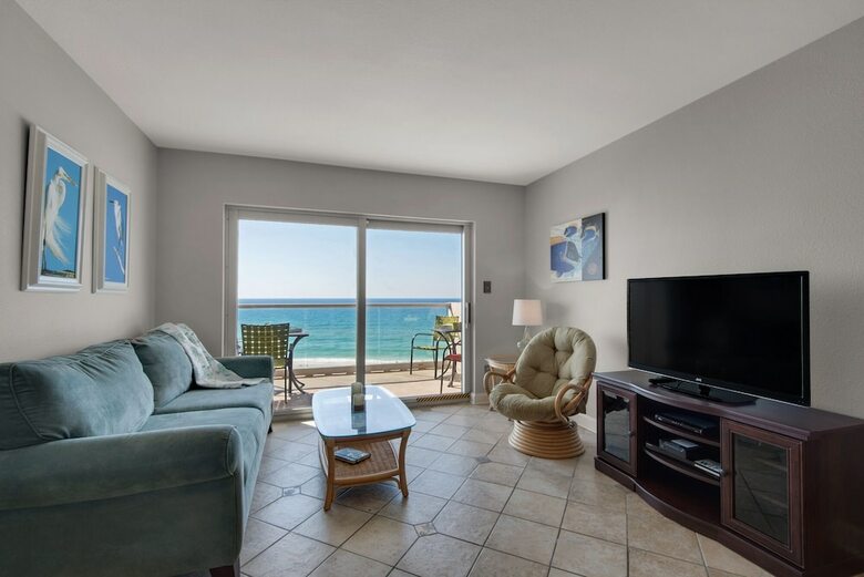 Regency Towers 702 West - Two Bedroom Condo