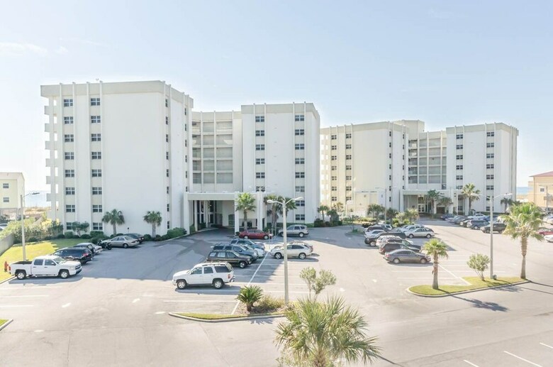 Regency Towers 702 West - Two Bedroom Condo