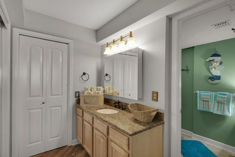 Regency Towers 702 West - Two Bedroom Condo