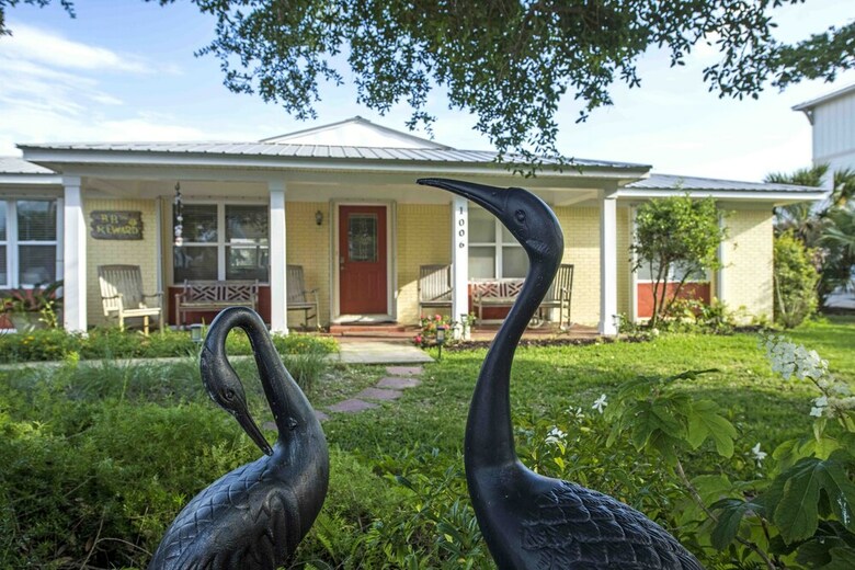 1006 Panferio Drive - Three Bedroom House