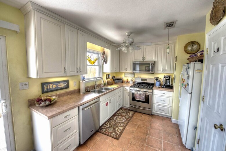 1006 Panferio Drive - Three Bedroom House