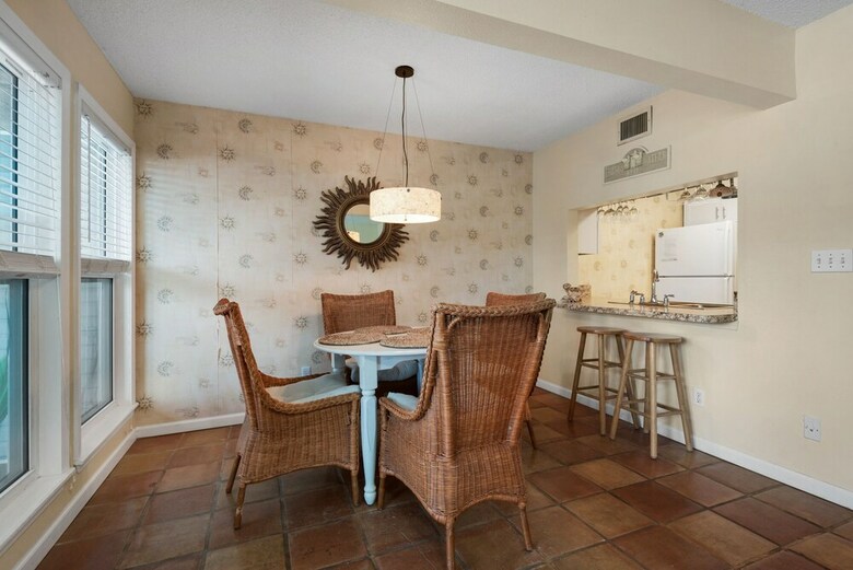 Labahia 123 - One Bedroom Condo