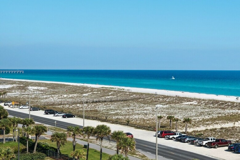 Emerald Dolphin Unit 650 - Three Bedroom Condo