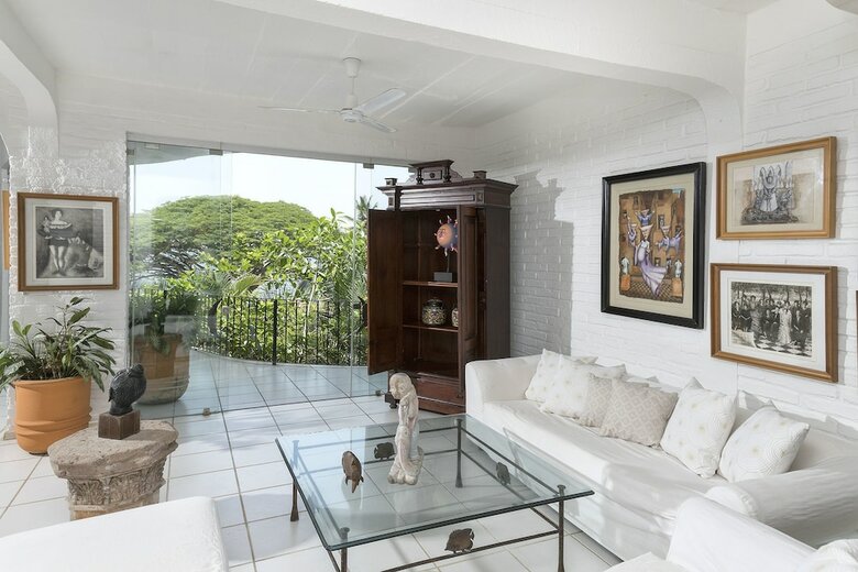 Casa Galeria By Sergio Bustamante