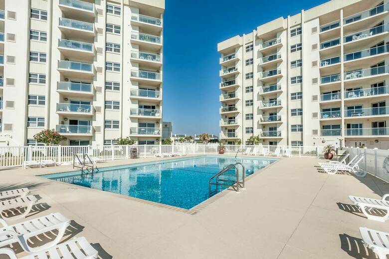 Regency Towers 703 West  - One Bedroom Condo
