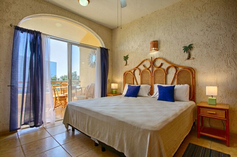 Condominios Nuevo 12 2 Br By Casago