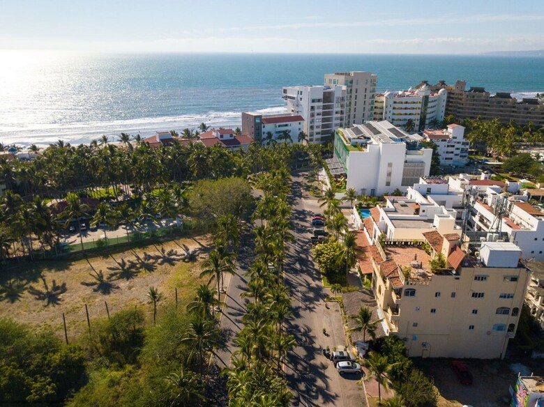 Condominios Nuevo 12 2 Br By Casago