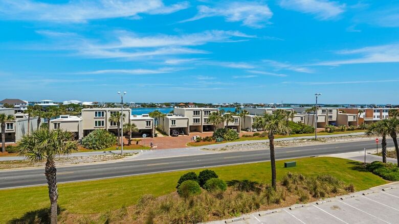 White Sands 7 425 - Three Bedroom Townhouse