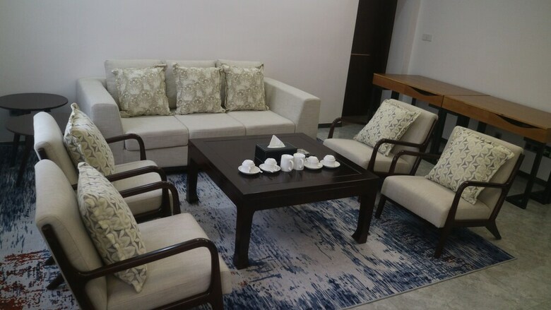 Lushan Xinyuan Hotel