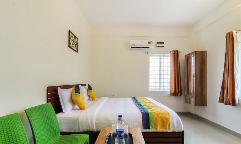 Hotel Treebo Trip Riyas Grand