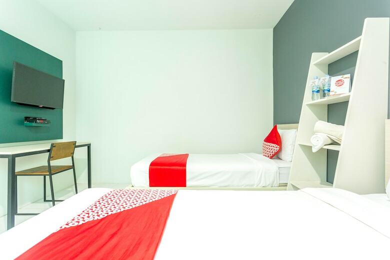 Hotel Oyo 957 De-lima Guesthouse