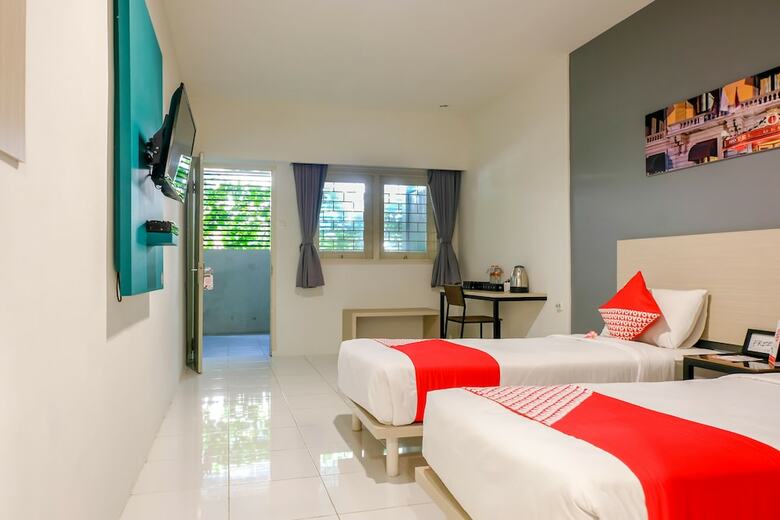 Hotel Oyo 957 De-lima Guesthouse
