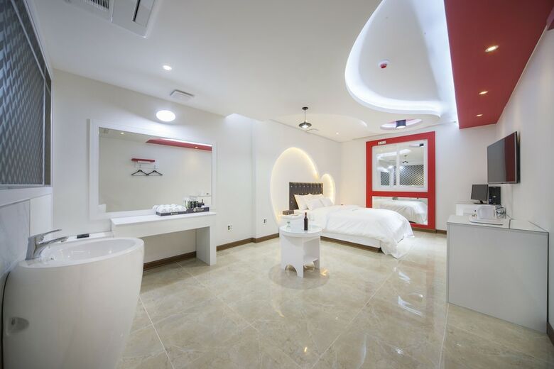 Samho Hotel
