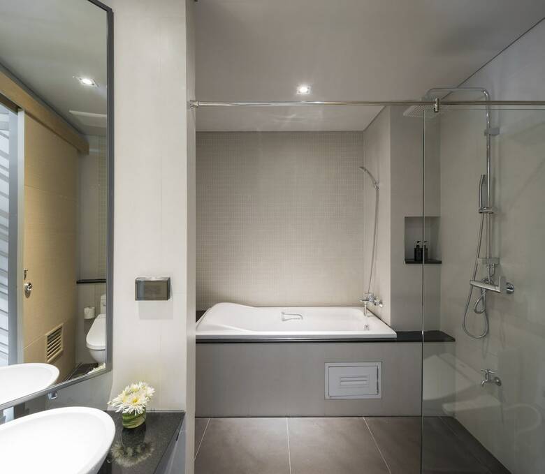 Hotel Grand Aisana Korat