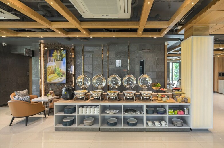 Hotel Grand Aisana Korat