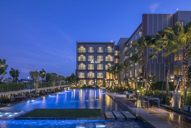 Hotel Grand Aisana Korat