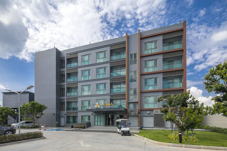 Hotel Grand Aisana Korat