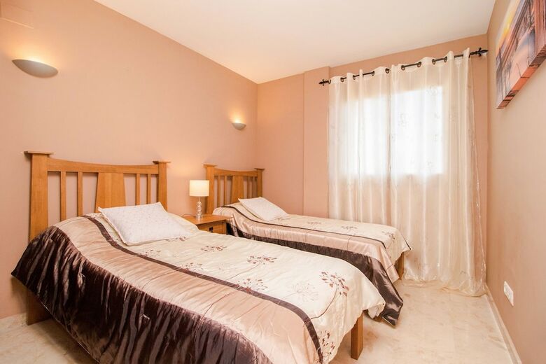 Apartamentos Espanatour La Recoleta 3d