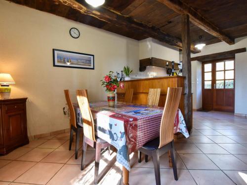 Holiday Home L Eguillere La Boussac