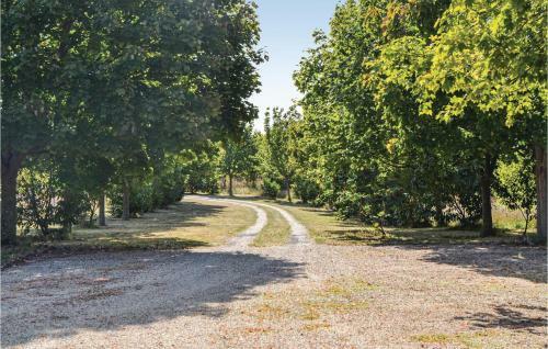 Holiday Home Mouterre-silly