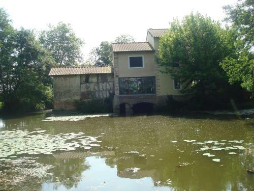 Bed & Breakfast La Chambre Du Meunier