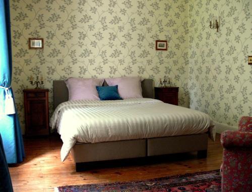 Bed & Breakfast Domaine De La Brugere
