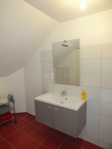 Hostal Chambre D'h�tes - La Rigaudi�re