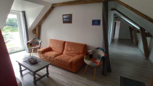 Hostal Chambre D'h�tes - La Rigaudi�re