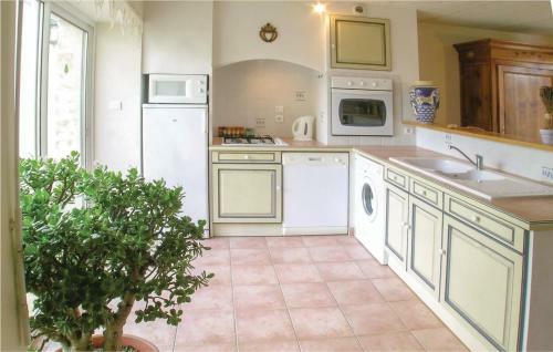 Holiday Home La Jonchere