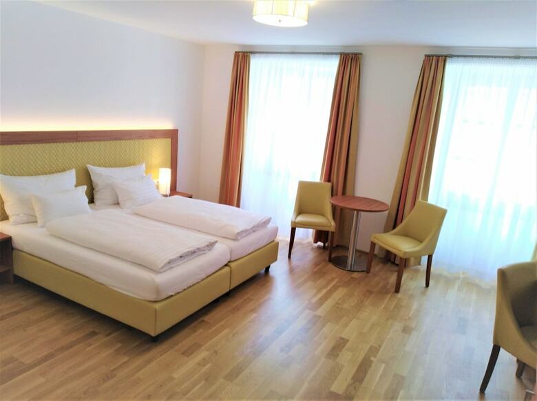 Hotel Das Sch�rding