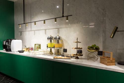 Joseph Hotel Tlv