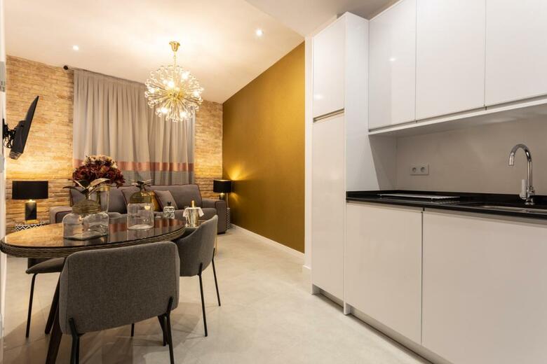 Apartamentos Bibo Suites Plaza Nueva