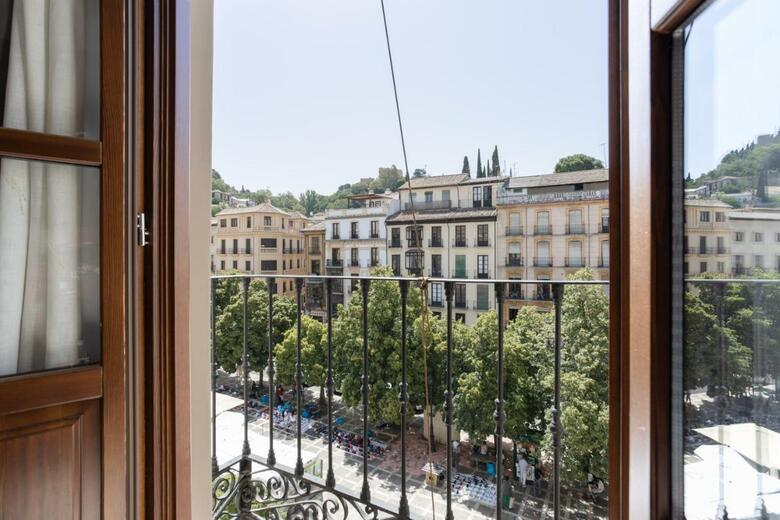 Apartamentos Bibo Suites Plaza Nueva