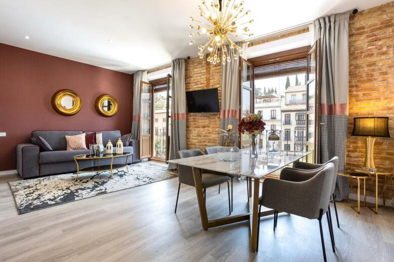 Apartamentos Bibo Suites Plaza Nueva
