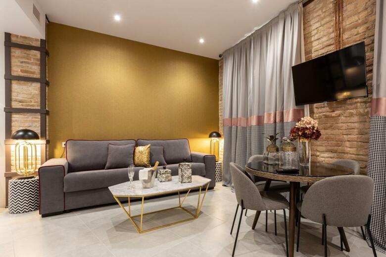 Apartamentos Bibo Suites Plaza Nueva