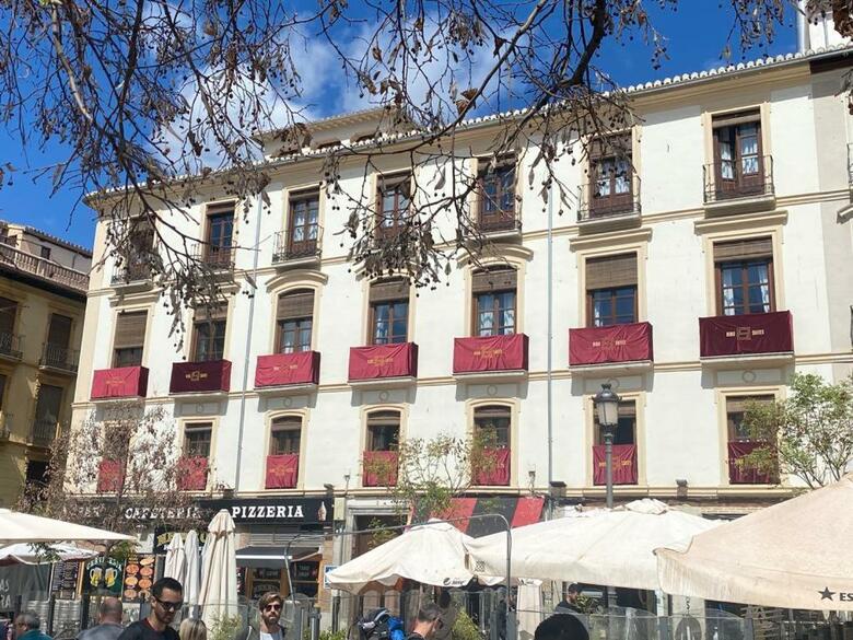 Apartamentos Bibo Suites Plaza Nueva
